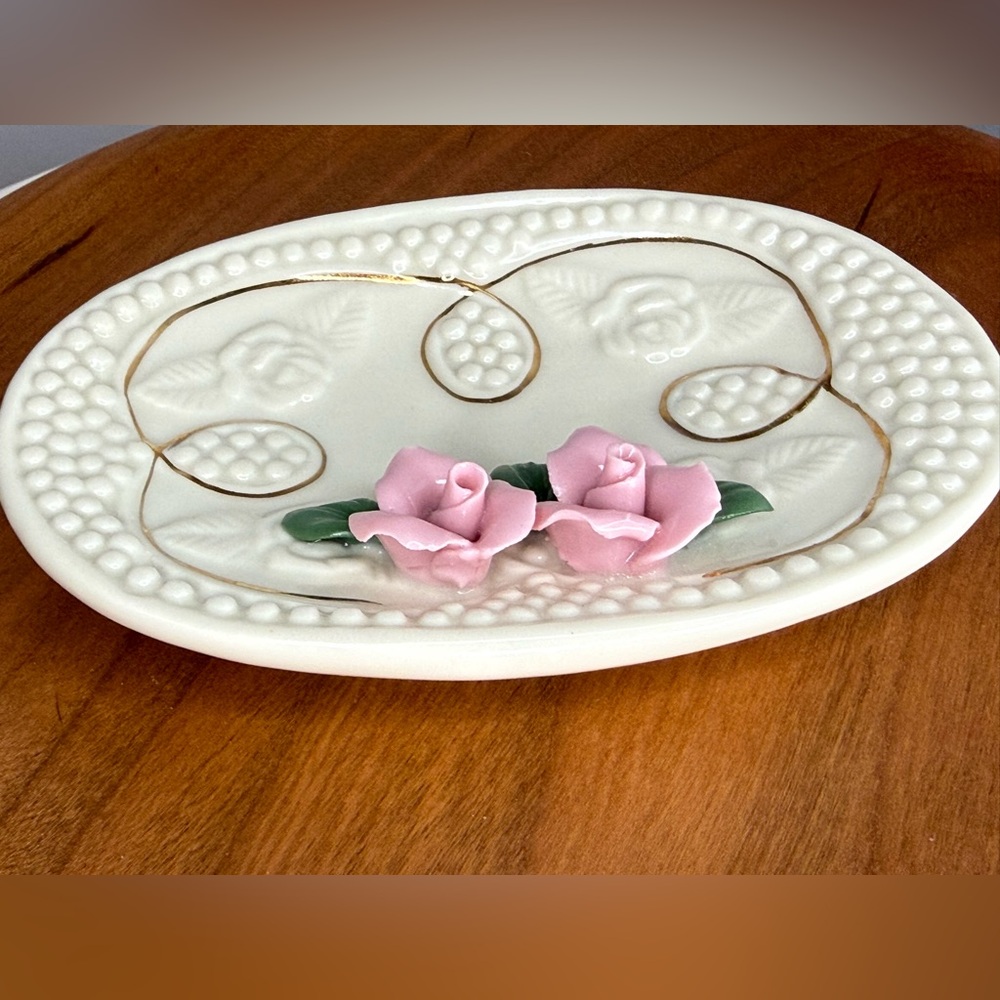 Vintage trinket tray or soap dish - Picture 4 of 7